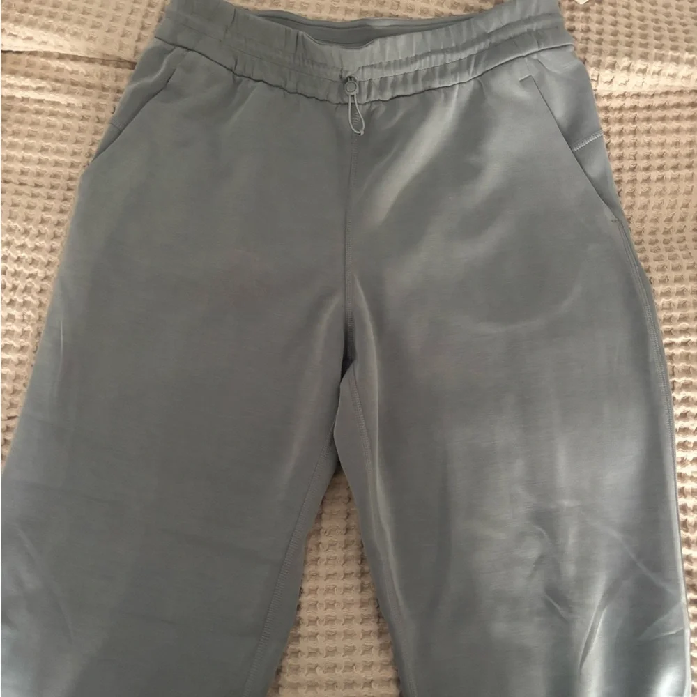 lululemon athletica Softstreme pants - Gray - Picture 2 of 5